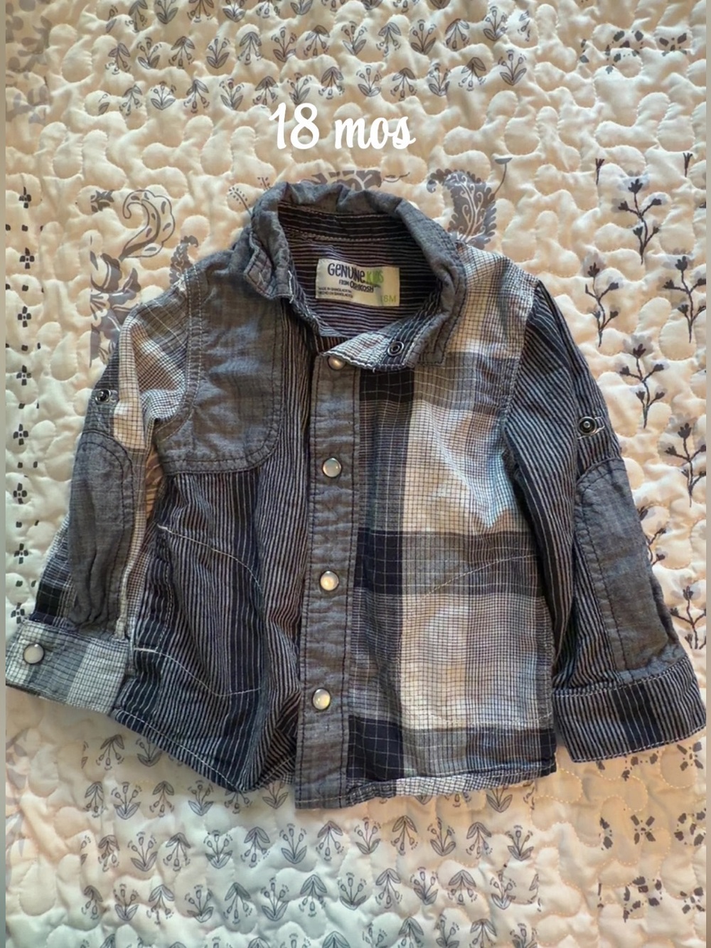 Genuine Kids by OshKosh Gray & Blue Plaid Button-Down Shirt - 18M